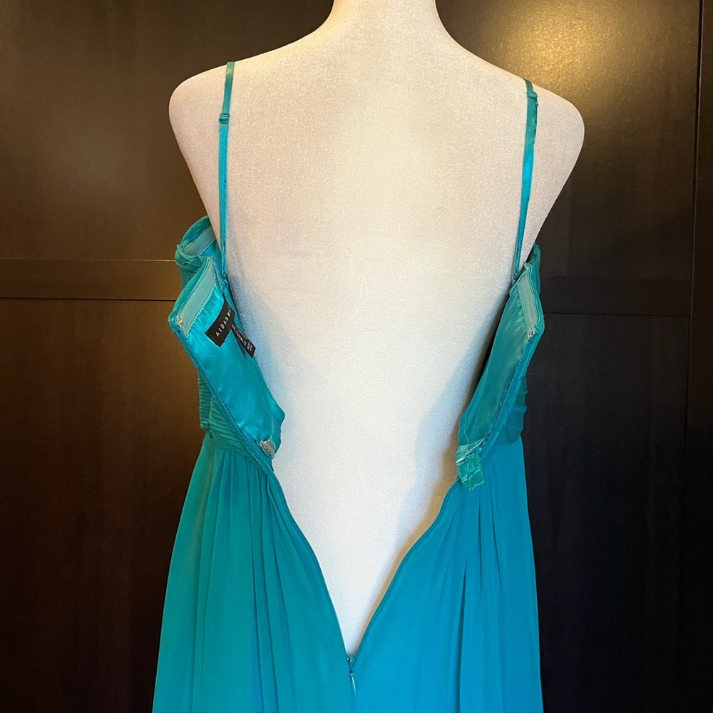 Aidan Mattox chiffon formal dress. Padded cups pleated bodice. 100% silk. Teal 8 - Picture 6 of 16